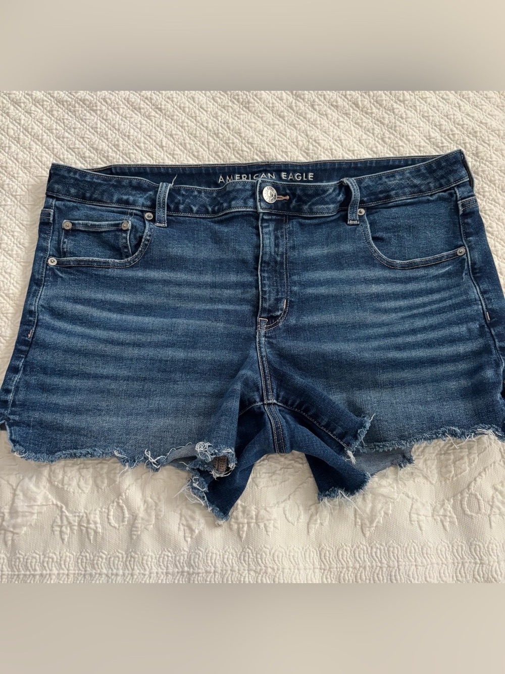 American Eagle Outfitters Dark Blue Denim Cutoff Stretch Shorts Women’s 18